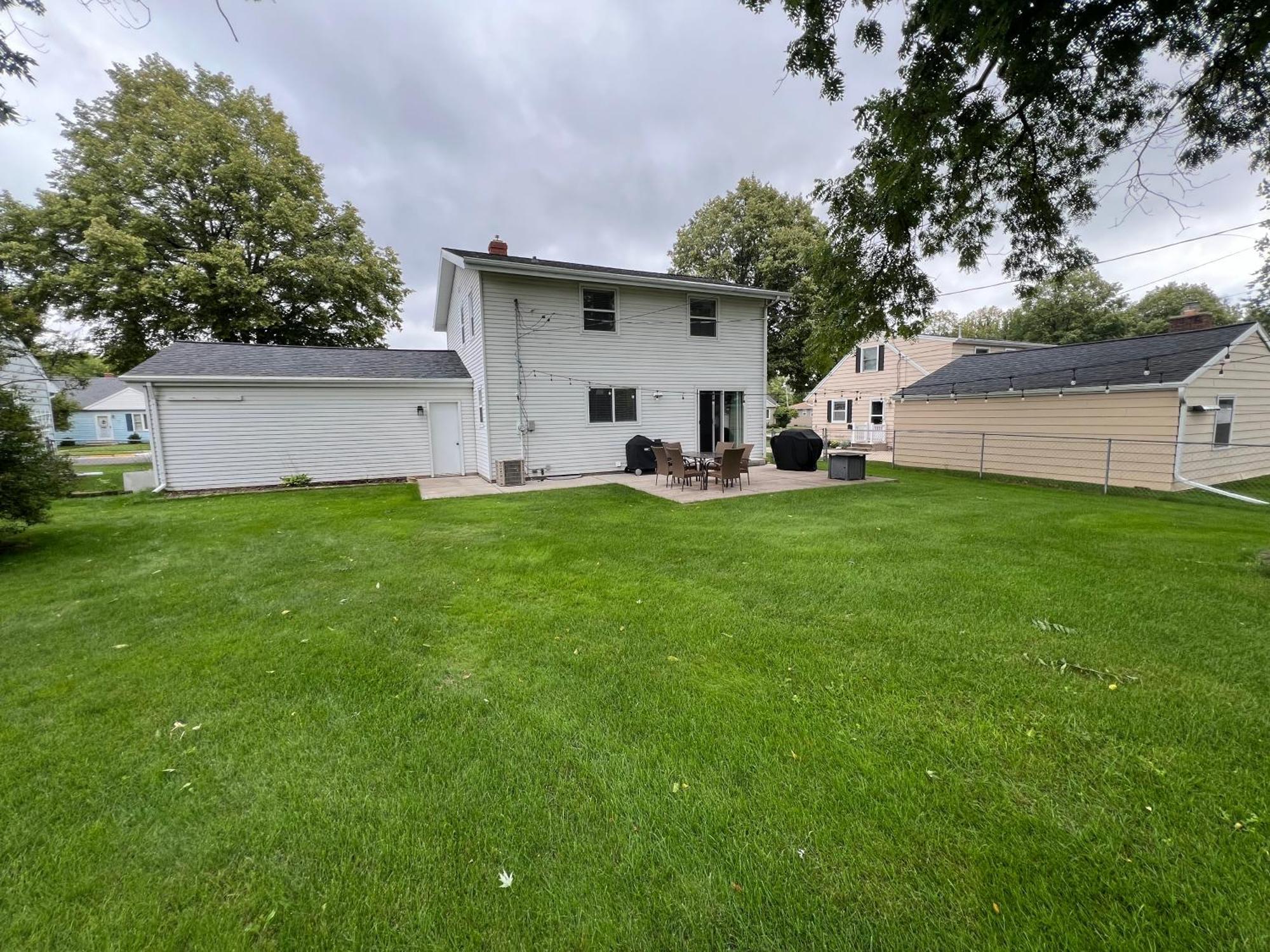 Curly'S Quarters Villa Green Bay Bagian luar foto